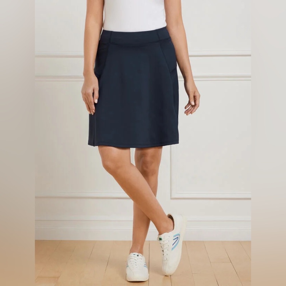 NWT Talbots Indigo Blue Out and About Pull On Stretch Sporty Active Skort Size S